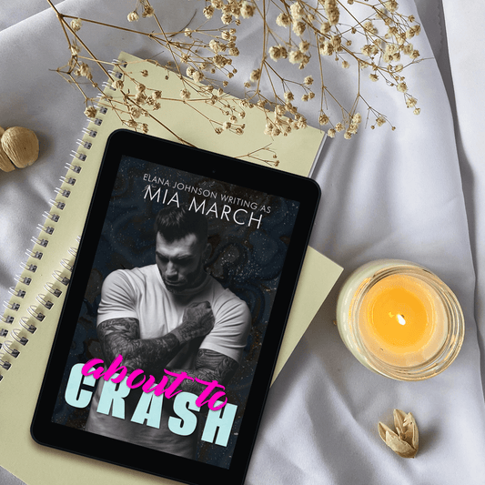 Book 3: About to Crash (Sentinels Motorcycle Club Romantic Suspense)