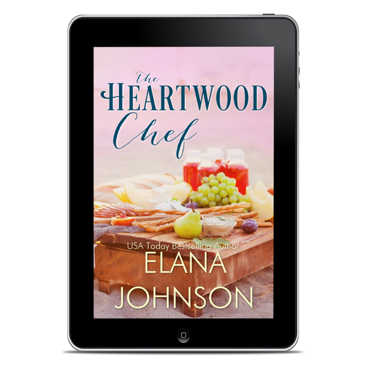Book 5: The Heartwood Chef (Carter's Cove Beach Romance)