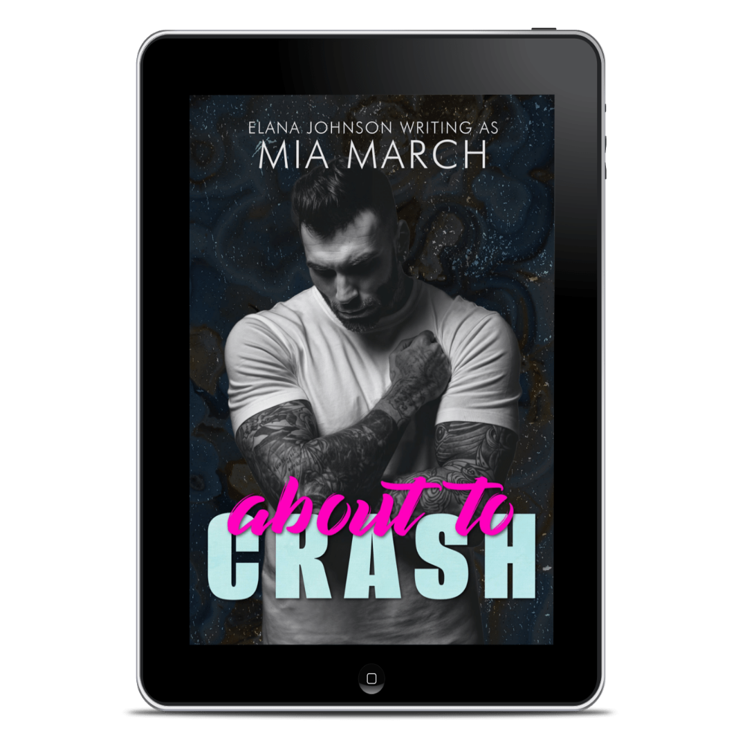 Book 3: About to Crash (Sentinels Motorcycle Club Romantic Suspense)