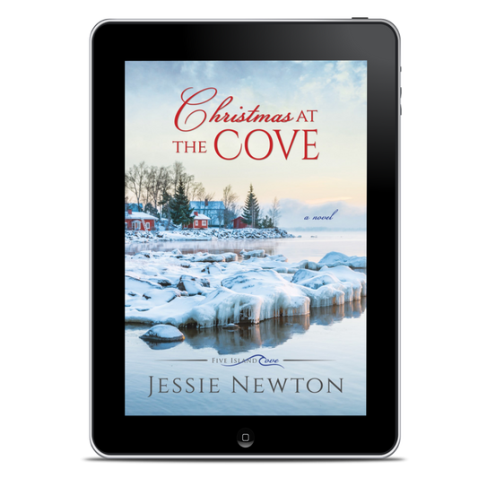Book 4: Christmas at the Cove (Five Island Cove)