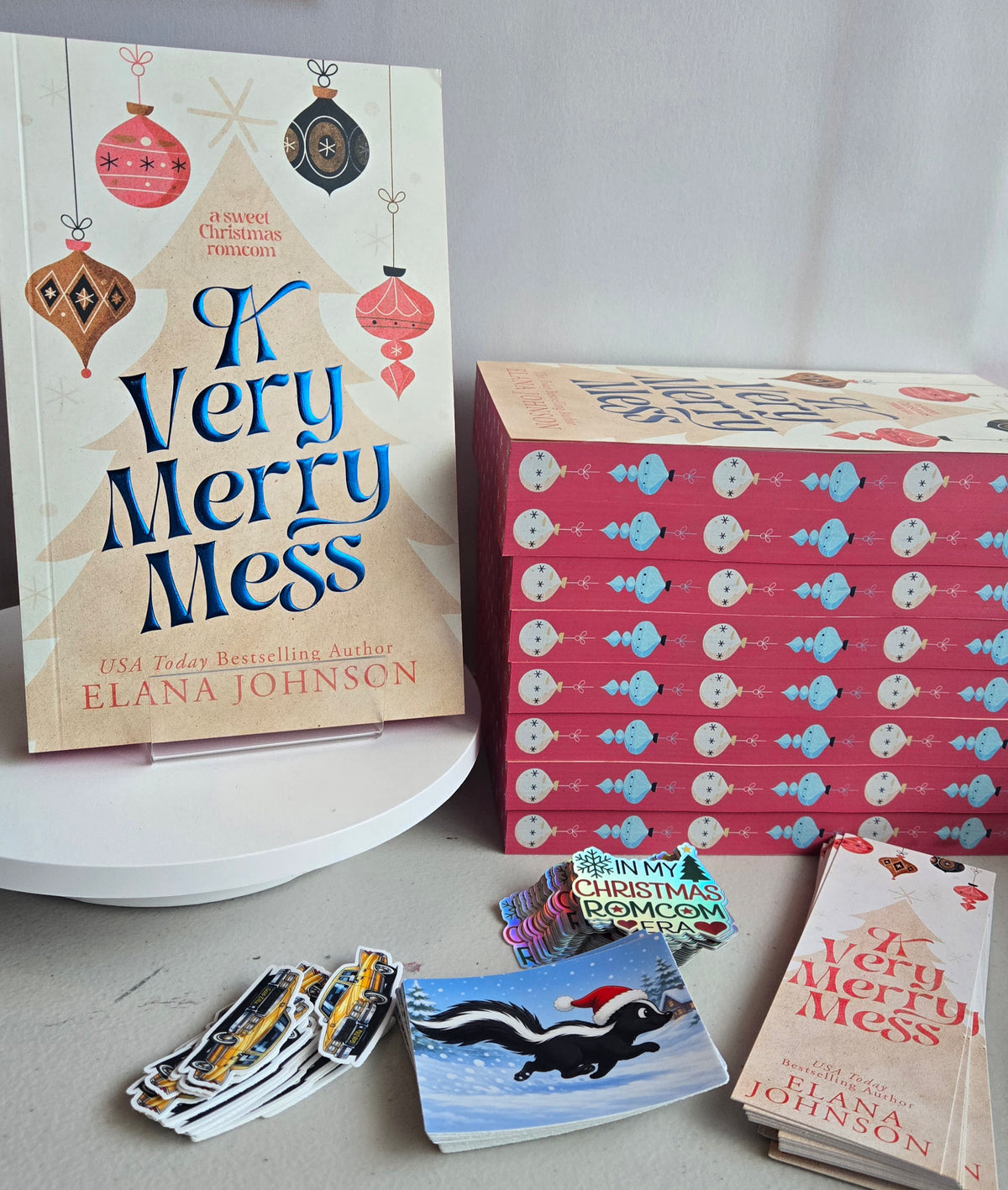 A Very Merry Mess Special Edition Clean and Sweet Christmas RomCom Paperback